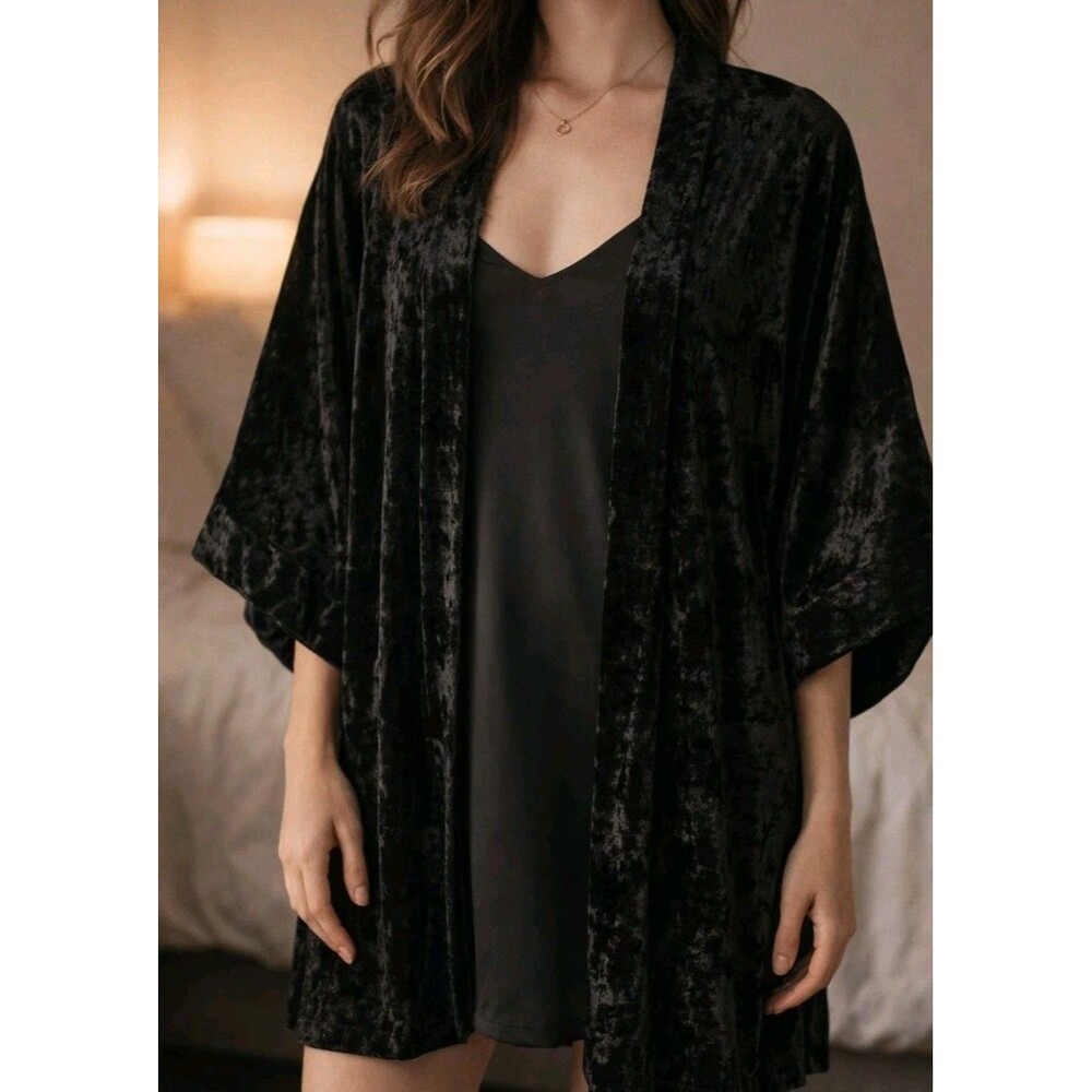 Victoria Secret Crushed Velvet Kimono Black Robe Coverup Cardigan M L Goth